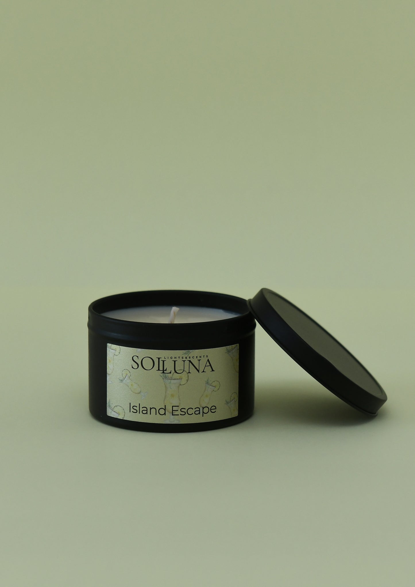 Candle tin Island Escape